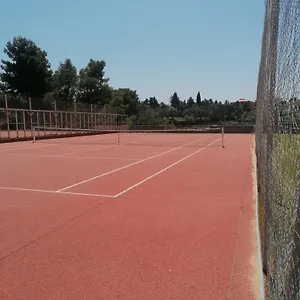 Zen A Avec Jardin, Piscine, Tennis, Proche Mer Fréjus